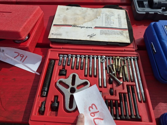 Snap-On Bolt-Grip Puller Set