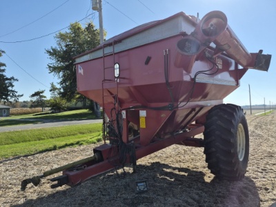 Ficklin CA9600 Grain Cart