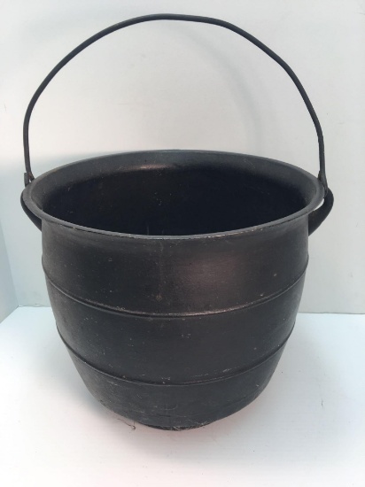 Cast iron footed bean pot