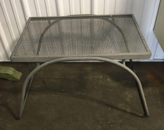 Metal patio stand