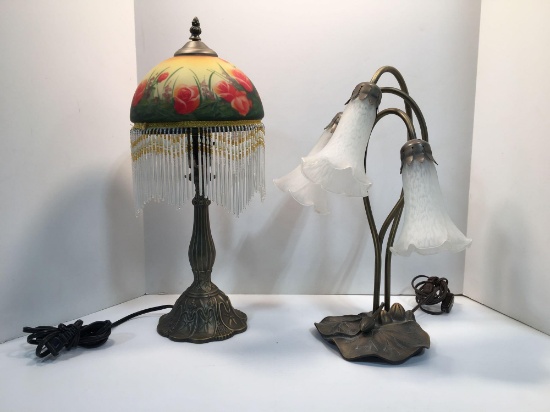 2-elegant floral-themed table lamps