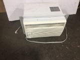 General Electric window unit air conditioner (model AGT05LBG1)