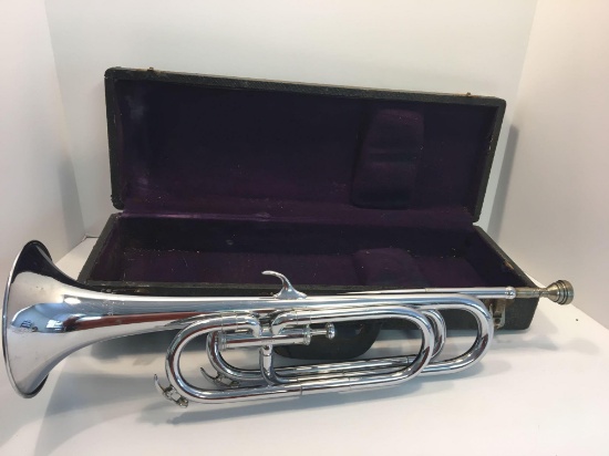 Vintage LUDWIG and LUDWIG trumpet/bugle in case