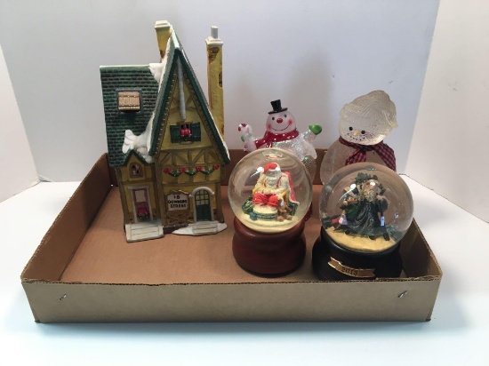 Snow globes, 18 Downing Street house, snowman figurine (cannot ship)