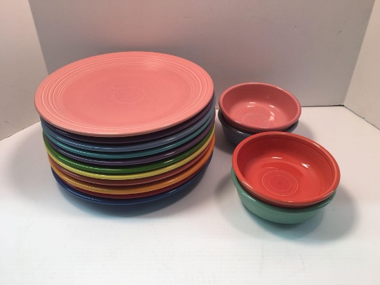 Homer Laughlin Fiestaware bowls, dinner plates (matching lots 474-478)