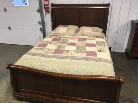 LIBERTY FURNITURE queen size sleigh bed(adjustable posterpedic mattress;matches lots 3,4)