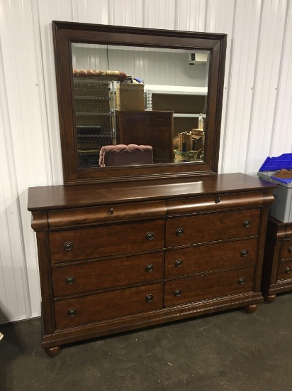 LIBERTY FURNITURE dresser/attached mirror(matches lots 2,4)