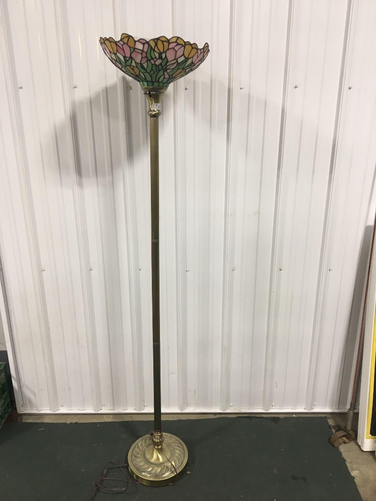 Slag type floor lamp