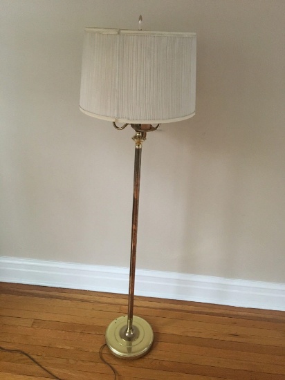 Floor lamp