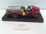 DANBURY MINT die cast 1926 MACK AC rotary pumper/ display