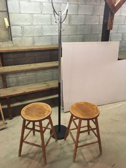 2 wooden stools,clothes rack