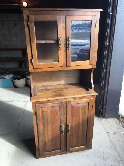 White Pine kitchen hutch