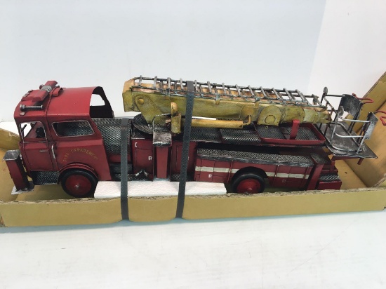 Metal collectible fire truck