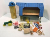 Vintage MARX tin/litho farm set