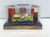 CODE 3 die cast SEAGRAVE fire truck(CITY OF LOS ANGELES)