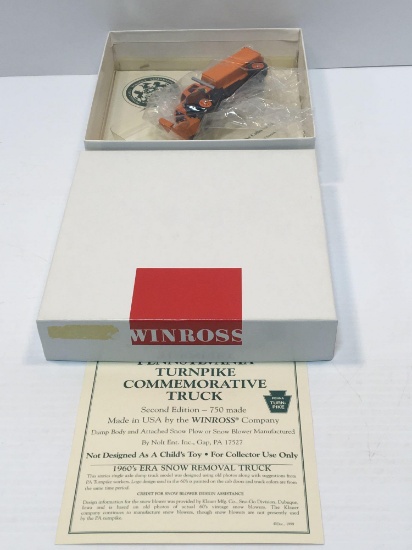 WINROSS die cast TURNPIKE COMMISSION 1960's era Snow removal truck(NIB)