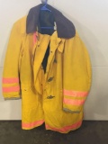 UNIVERSAL fire fighter coat(size unknown)