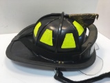 CAIRNS 880 fire helmet(new)