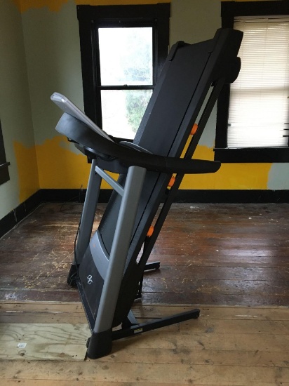 Nordic Track Treadmill c900i (UPSTAIRS! Please bring assistance for removal)