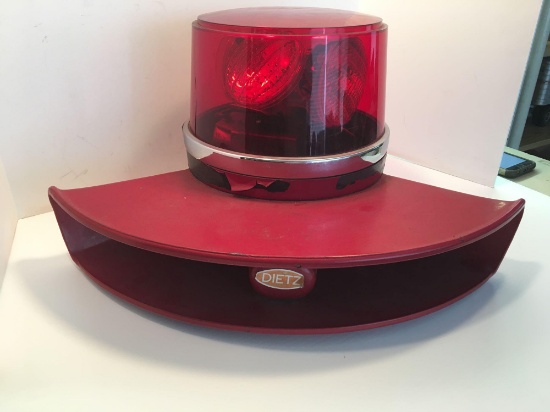 Vintage DIETZ fire truck light/siren(model SAE-W3-65)