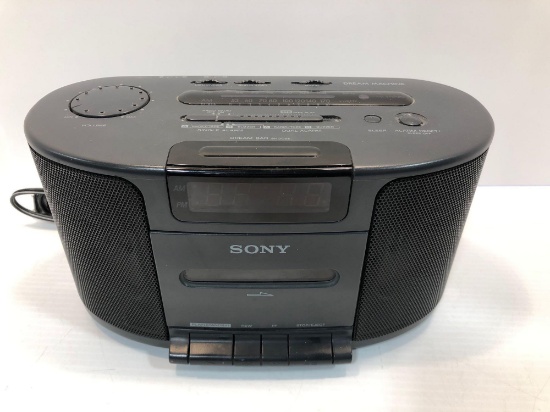 SONY DREAM MACHINE radio(model ICF ? CS650)