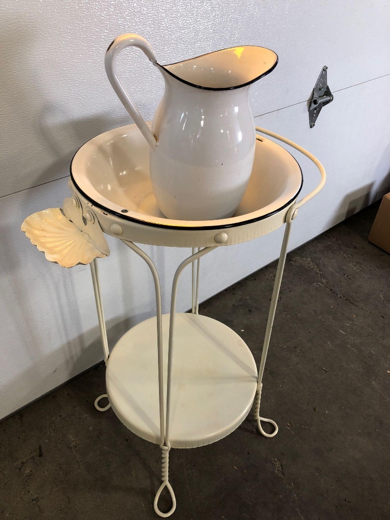 Antique metal wash stand/enamel pitcher and bowl | Art, Antiques &  Collectibles Antiques Other Antiques | Online Auctions | Proxibid