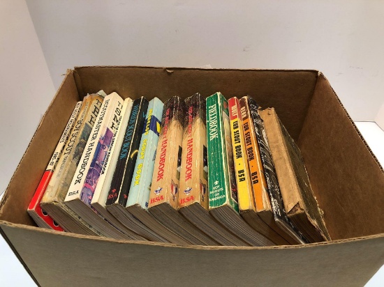Vintage BOY SCOUT,WEBLOE,CUB SCOUT handbooks