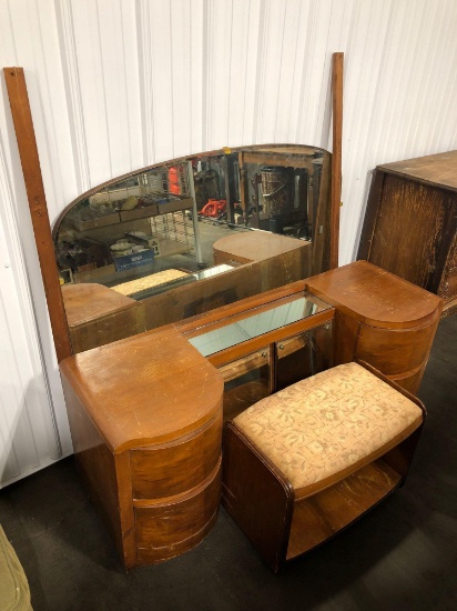 Vintage vanity desk/mirror and bench