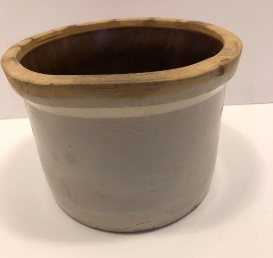 Stoneware/pottery butter crock