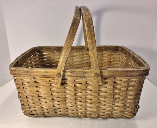 Vintage oak splint Bellefonte basket