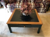 Glass top coffee table/flower basket (bring own box;Matches lots4,5)