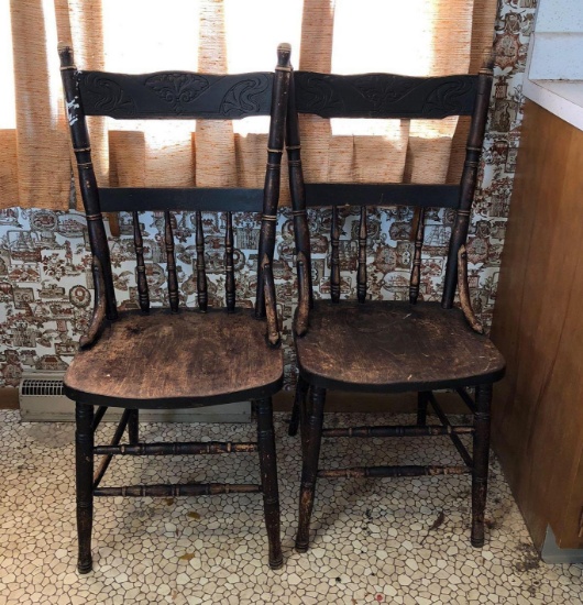 2 vintage wooden chairs