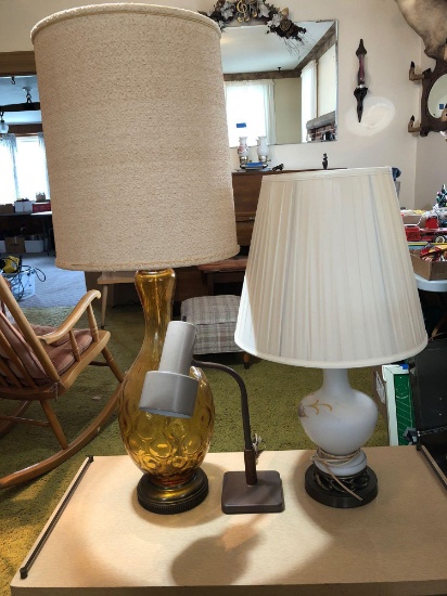 2- table lamps,desk lamp