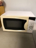 MC Appliance microwave(model MCM770WTG)