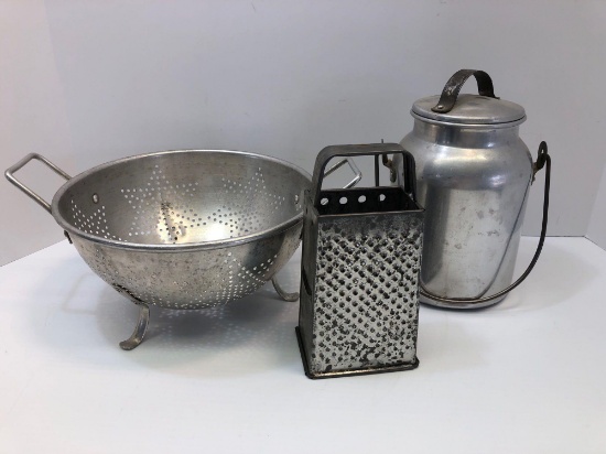 Colander, grader, aluminum pail/lid