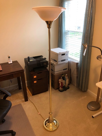 Floor lamp