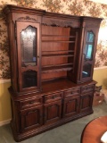 DREXEL FURNITURE dining room hutch(matches lots 1,3)