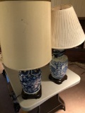 2-table lamps
