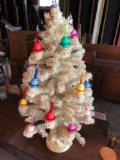 Artificial Christmas tree/bubble lights