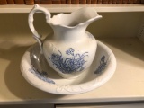 Stoneware pitcher/bowl set(Coalport Toilet Ware)