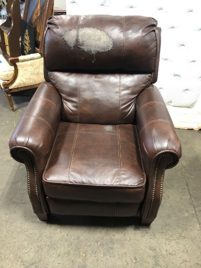Reclining chair by JACKSON FURNITURE (matches lot 218)
