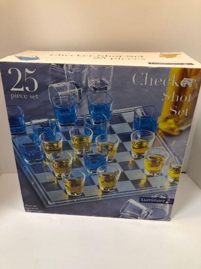 25 piece Checker Shot set