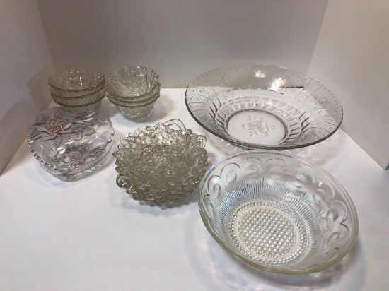 Glassware lot(bowls,relish dishes,heart shaped bowl/lid)