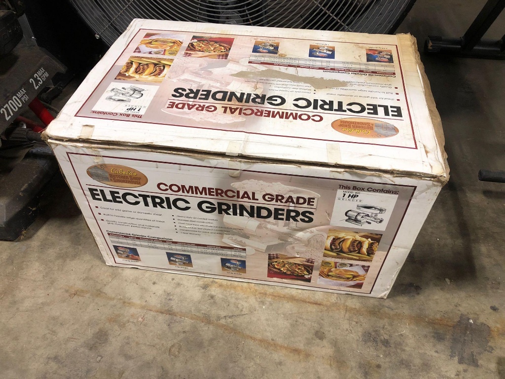 CABELAS commercial grade electric grinder
