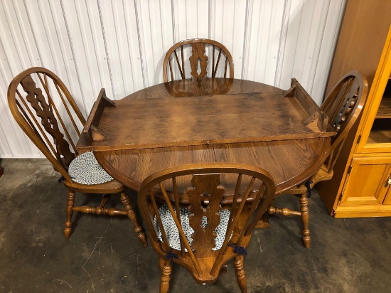 PENNSYLVANIA HOUSE oak dining room table/4 chairs and 1 leaf extension