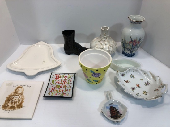 Vases,keepsakes,ceramic trivia,more