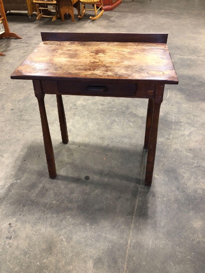 Vintage hallway desk