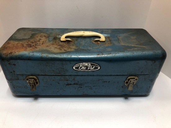 Vintage metal OLD PAL tackle box