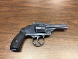 Firearms/ammunition HARRINGTON&RICHARDSON top break hammerless revolver (.32 S&W cal.;serial 189884)