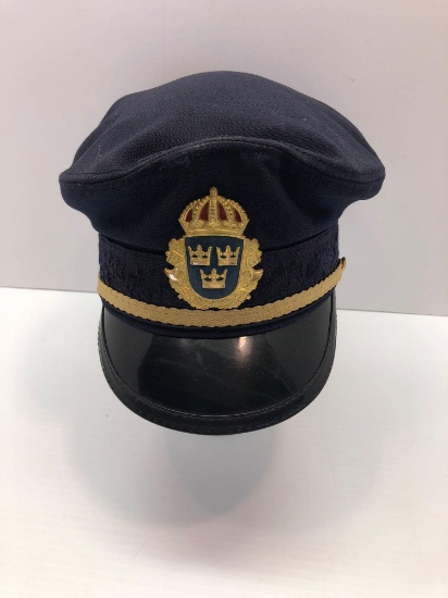 Vintage SWEDEN NATIONAL POLICE peaked visor hat/metal insignia and gold braid